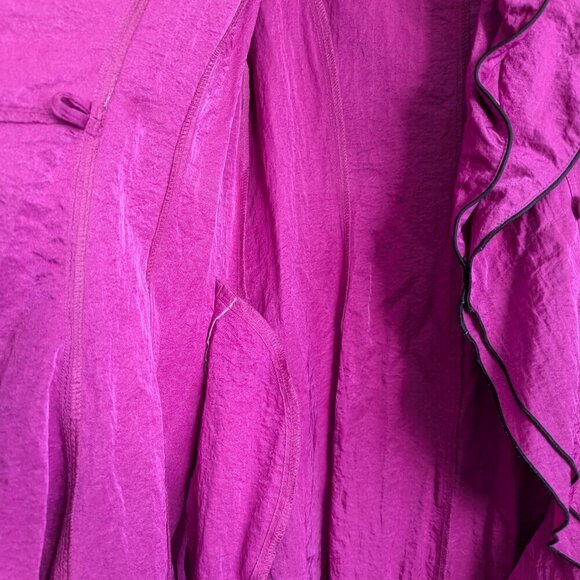 Vintage Rain Ruffle Trench - Picture 8 of 11